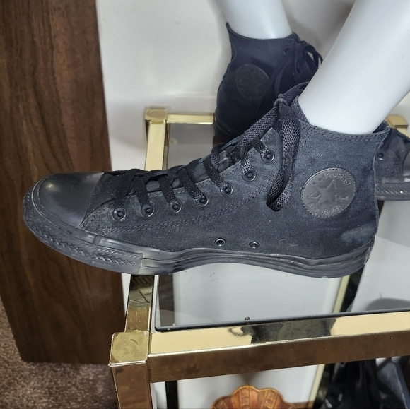 VINTAGE Chuck Taylor Converse Sneakers UNISEX!!! - Picture 2 of 11